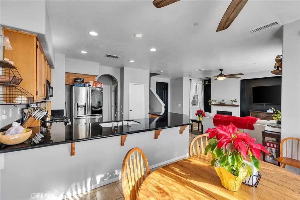 Perris, California 92571, United States, 3 Bedrooms Bedrooms, ,3 BathroomsBathrooms,Residential,Active,256552