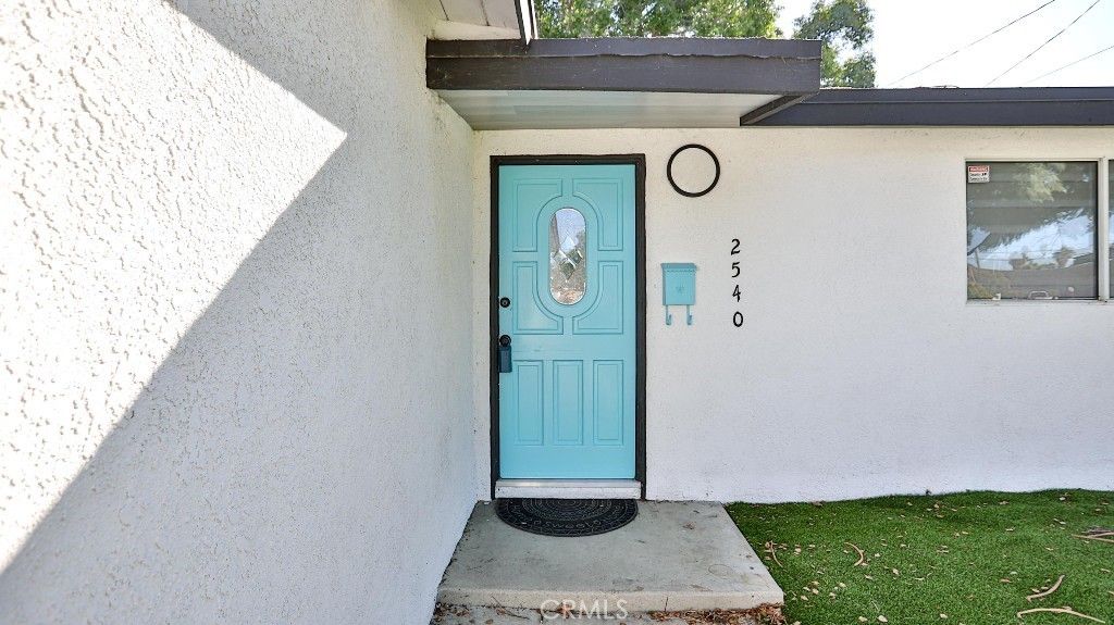 Photo of 2540 W Picadilly Way, Anaheim, CA 92801 (MLS # PW26066936)