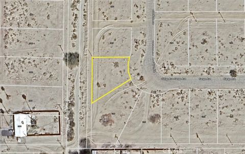 Photo of 2905 Stardust, Thermal, CA 92274 (MLS # SR25249922) Photo of 2905 Stardust, Thermal, CA 92274 (MLS # SR25249922)