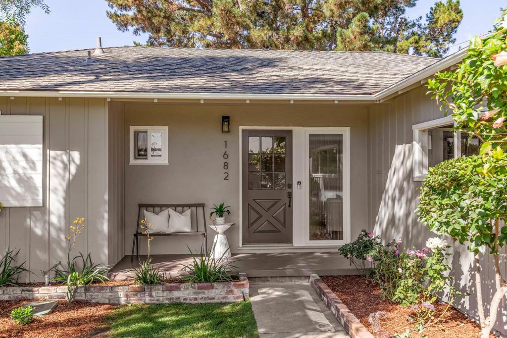 1682 Yale Drive