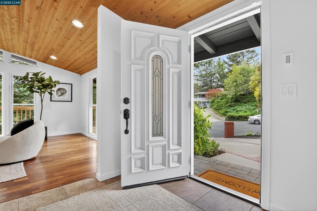 Photo of 853 Revere Rd, Lafayette, CA 94549 (MLS # 41115764)