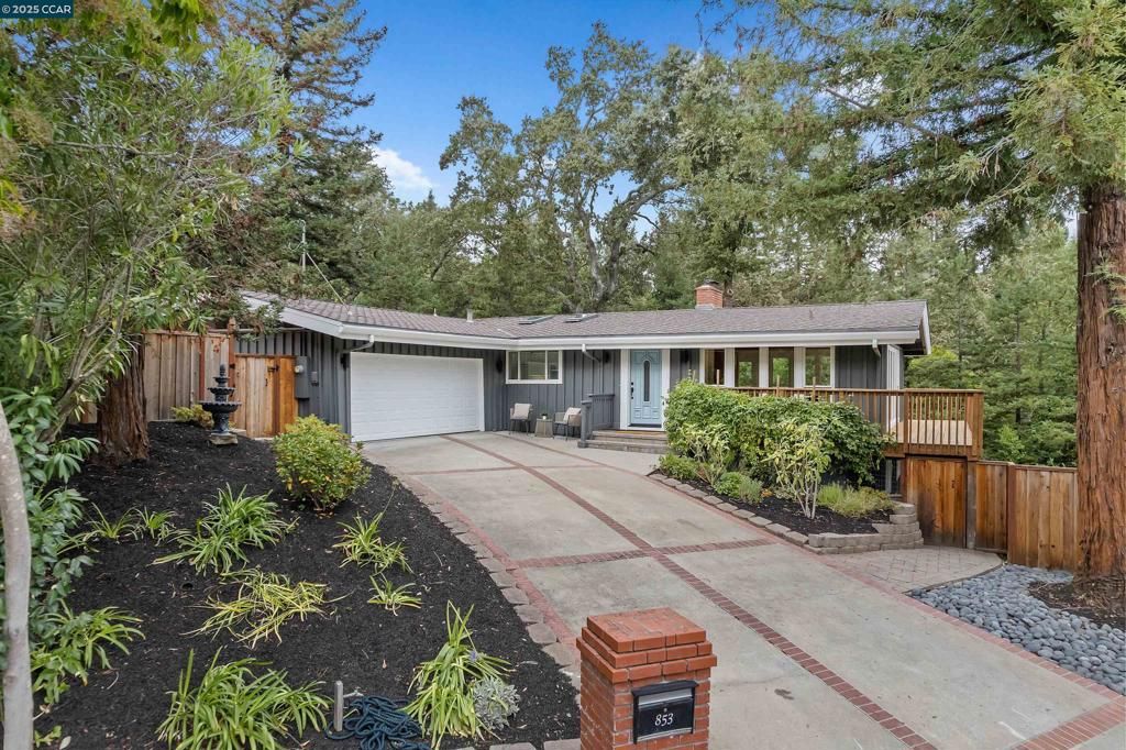 Photo of 853 Revere Rd, Lafayette, CA 94549 (MLS # 41115764)