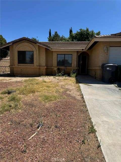 Photo of 1254 E Avenue J6, Lancaster, CA 93535 (MLS # SR26154314)