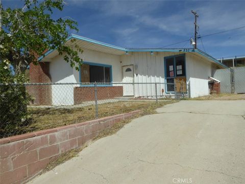 Photo of 521 S Muriel, Barstow, CA 92311 (MLS # HD26076081)