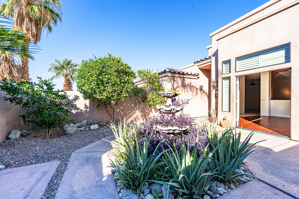 La Quinta Cove - Residential