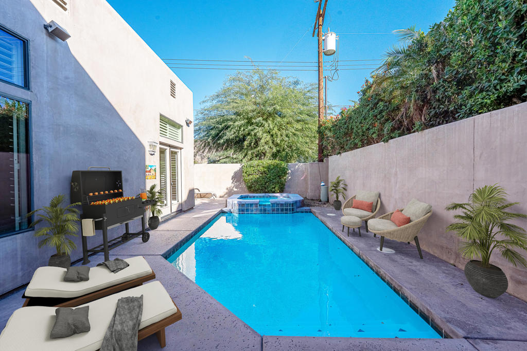 La Quinta Cove - Residential