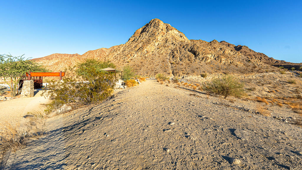 La Quinta Cove - Residential