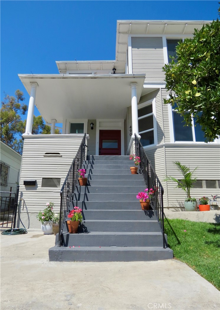 490 Solano Avenue