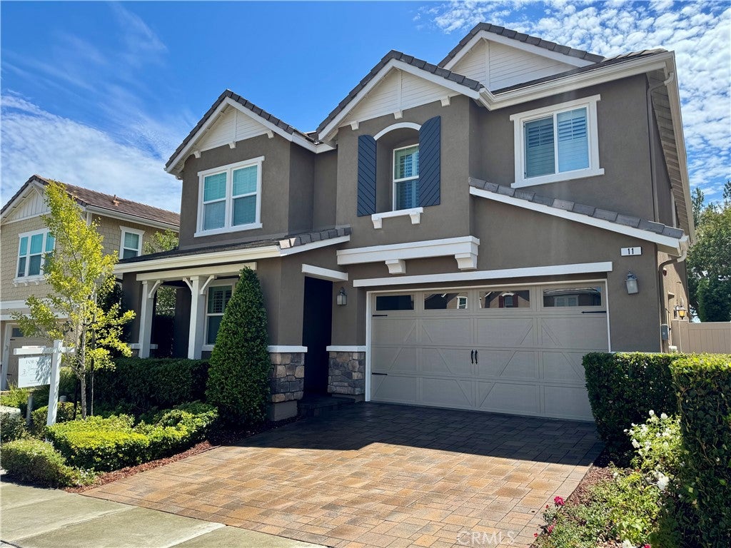11 Silver Spruce Court, Lake Forest CA 92630