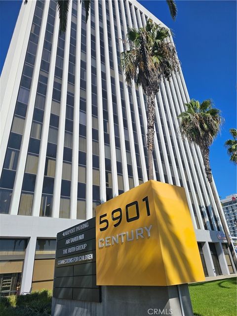 5901 W Century Los Angeles CA 90045