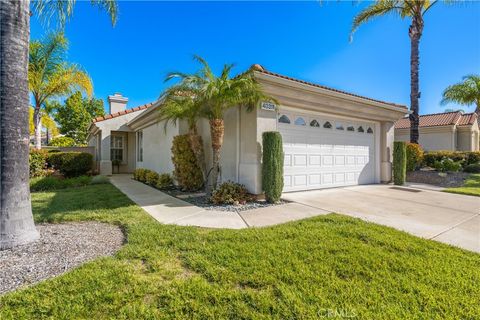 Photo of 40311 Via Ambiente, Murrieta, CA 92562 (MLS # SW26084297)