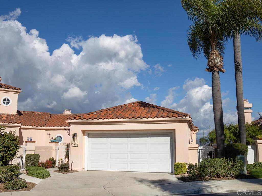 1254 Rue Saint Martin