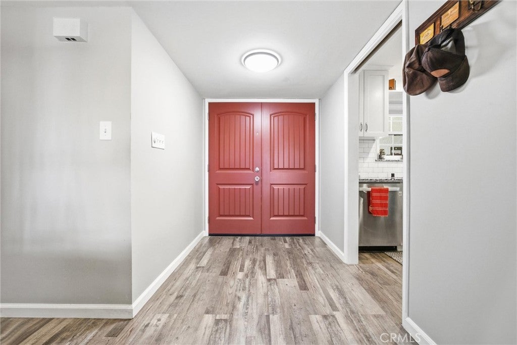 208 Glen Oaks