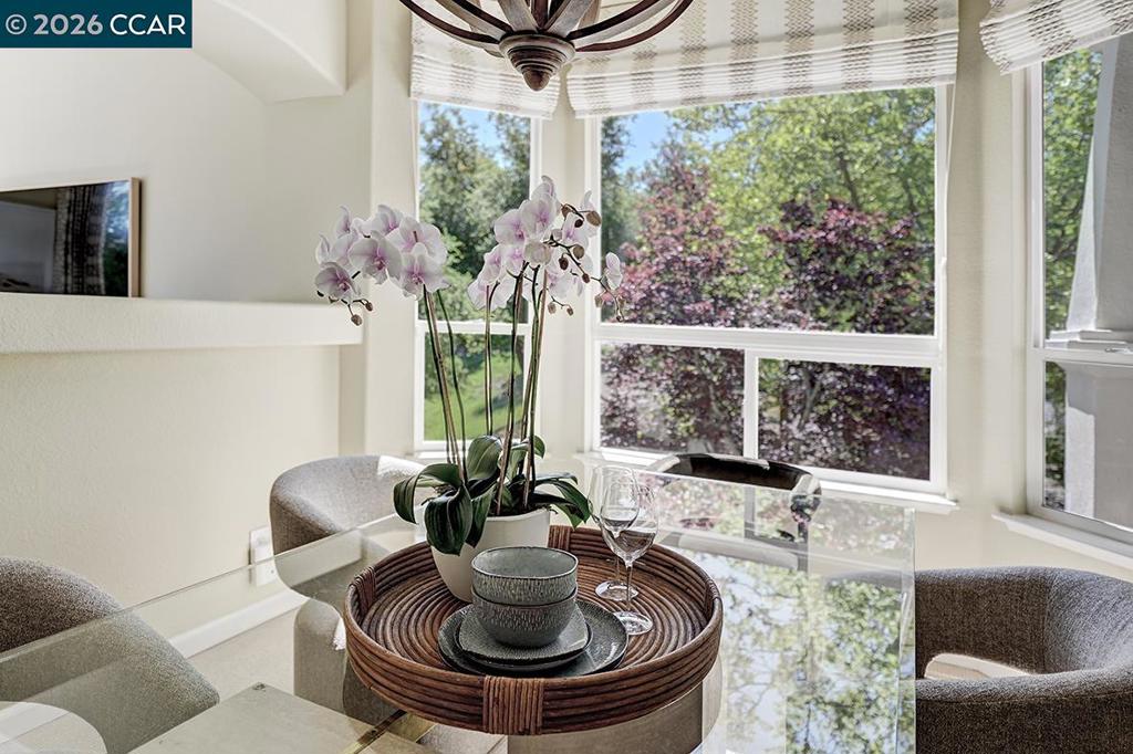 2886 Saklan Indian Dr
