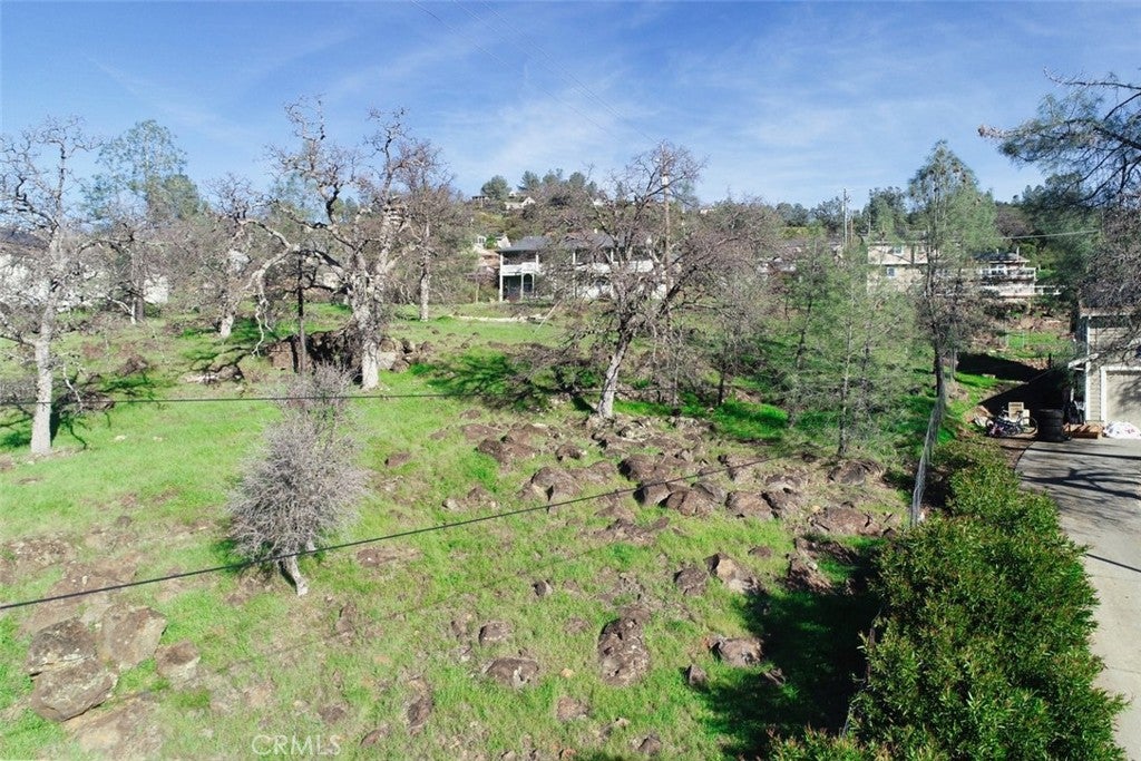 16452 Eagle Rock
