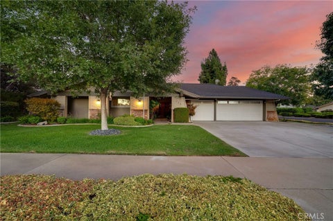 Photo of 134 Whispering Oaks DR, Glendora, CA 91741 (MLS # CV26193980)