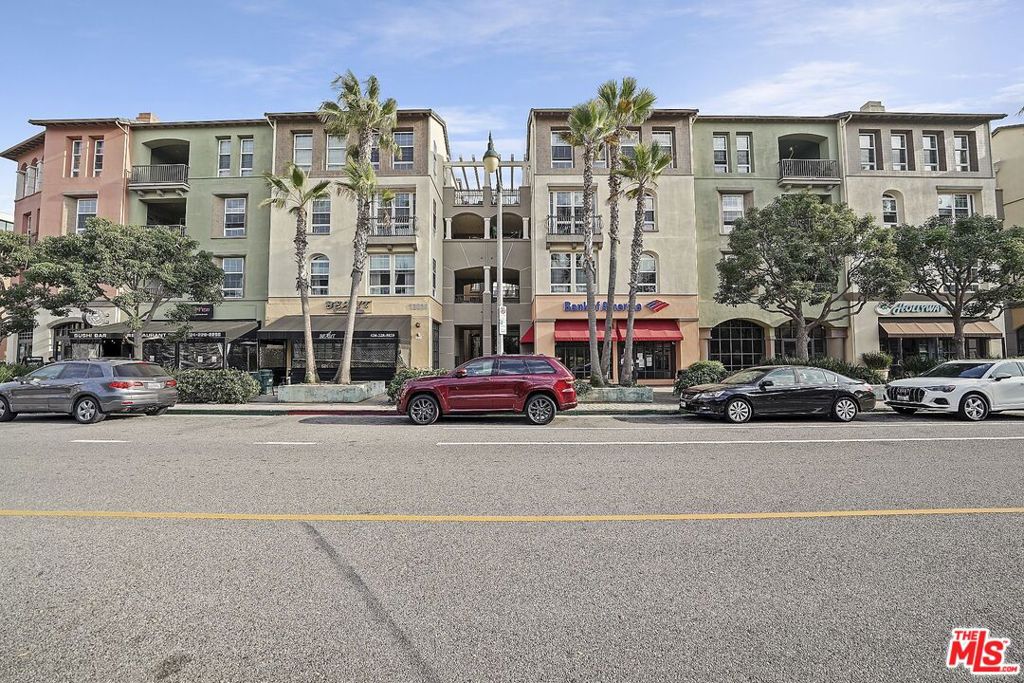 13020 PACIFIC PROMENADE 406