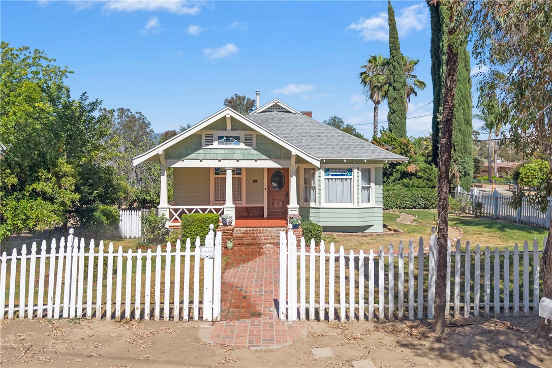27440 Dartmouth