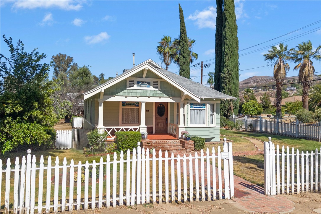 27440 Dartmouth