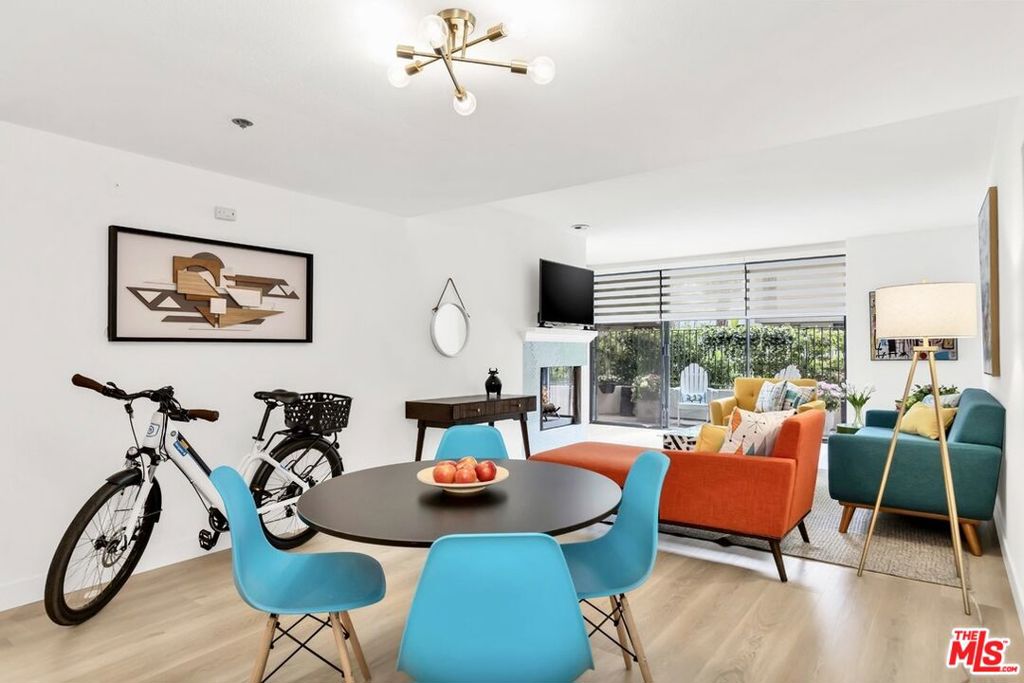 Properties 2 2960 Neilson Way 105