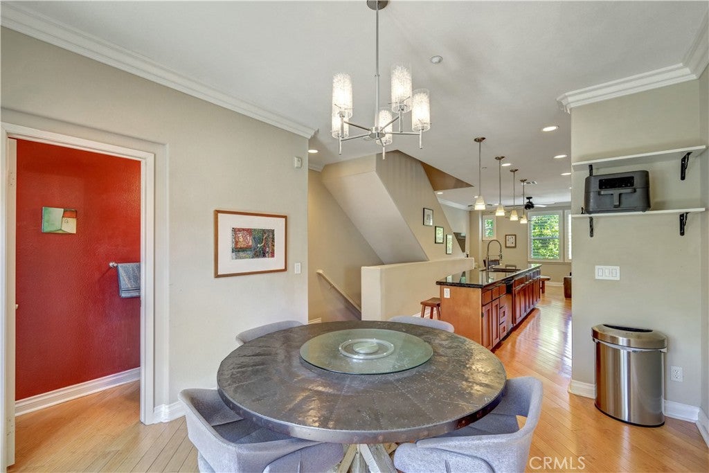 1159 Elfin Forest E