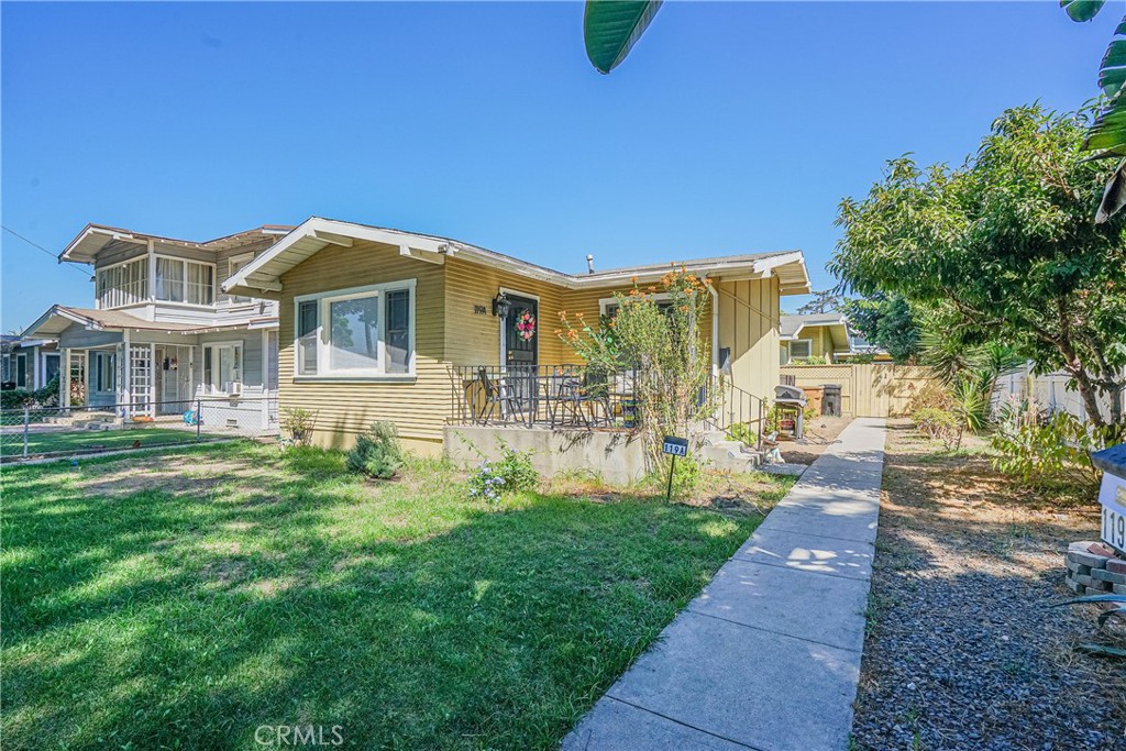 Outstanding Investment Opportunity!
Rare chance to own two detached single-family homes on one lot. Each home features 2 bedrooms and 1 bathroom, both currently 100% occupied-a strong income-producing property from day one.
Both units are separately metered for gas and electricity, with tenants responsible for their own utilities, ensuring lower operating costs for the owner.
Prime Fullerton location just minutes from Downtown Fullerton, dining, Costco, theaters, and shopping. Excellent long-term investment with steady rental demand in a highly desirable area