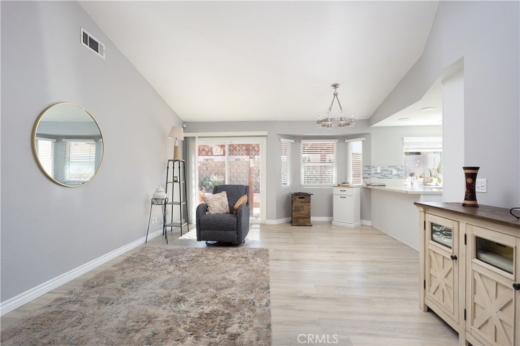 38104 Miramonte