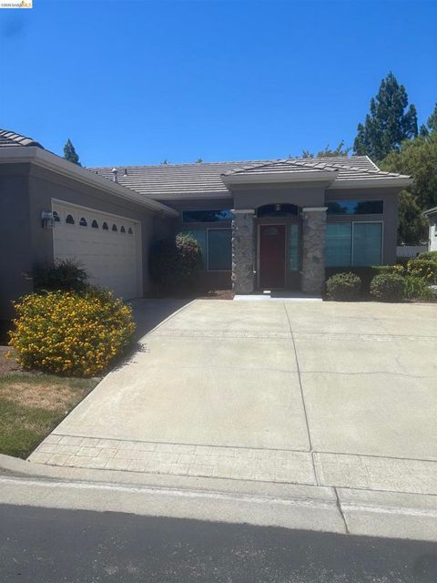 Photo of 1790 Crispin Dr DR, Brentwood, CA 94513 (MLS # 41136738)