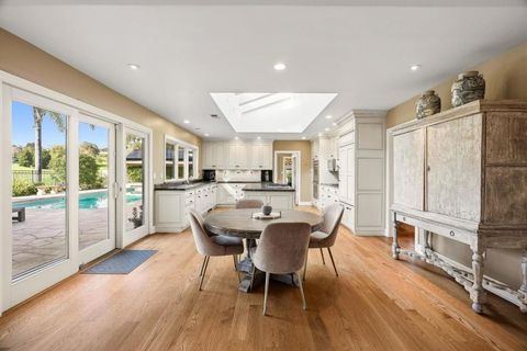 Tiny photo for 16 Hollins Drive Dr, Santa Cruz, CA 95060 (MLS # ML82037592)