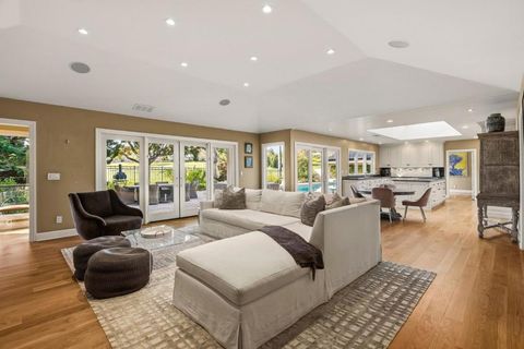 Tiny photo for 16 Hollins Drive Dr, Santa Cruz, CA 95060 (MLS # ML82037592)