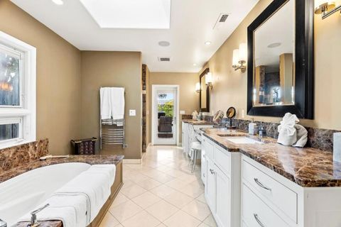 Tiny photo for 16 Hollins Drive Dr, Santa Cruz, CA 95060 (MLS # ML82037592)