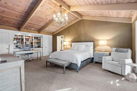 Tiny photo for 16 Hollins Drive Dr, Santa Cruz, CA 95060 (MLS # ML82037592)