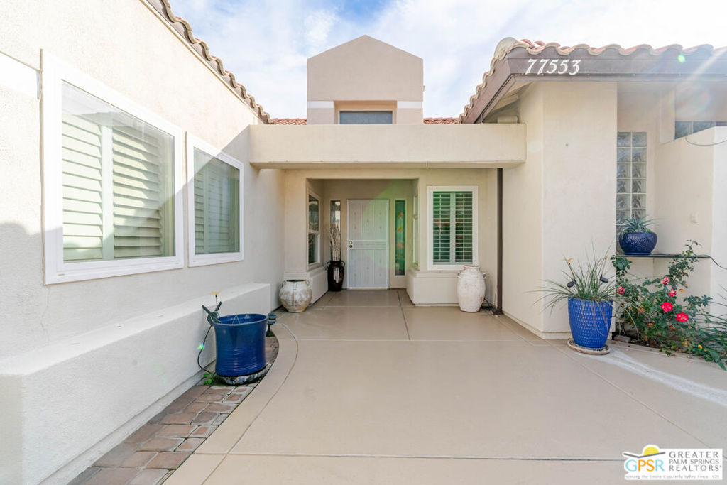 77553 Carinda Court