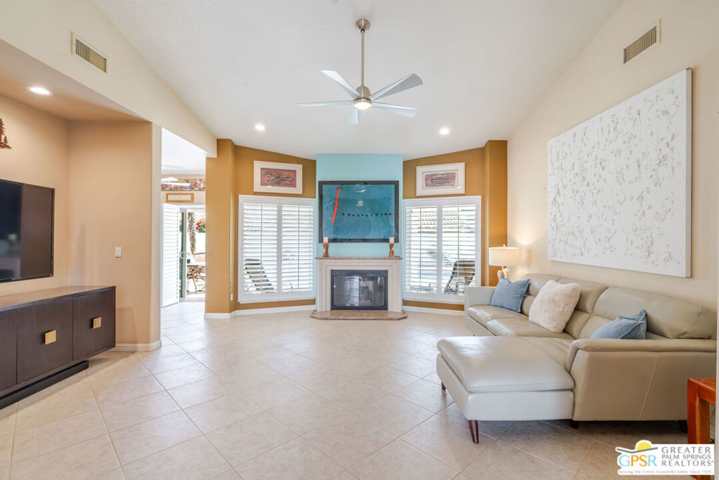77553 Carinda Court