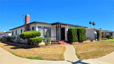 Photo of 14100 S Mariposa AVE, Gardena, CA 90247 (MLS # SW26194015)