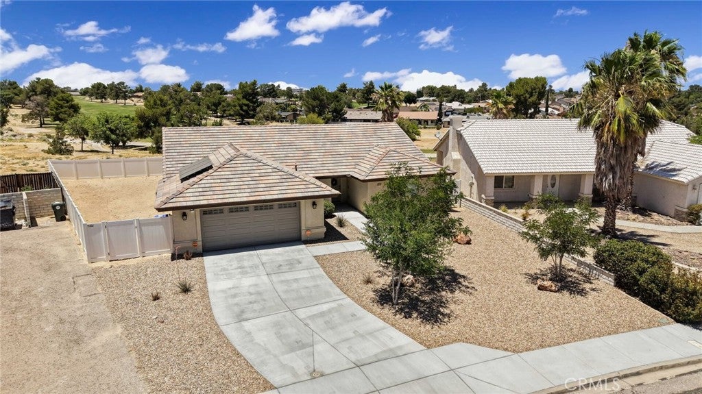 13722 Greenwood