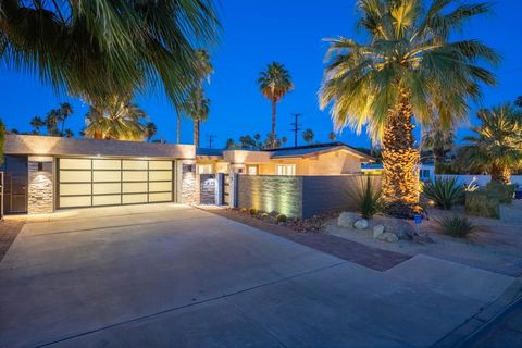 Photo of 696 S Warm Sands Drive, Palm Springs, CA 92264 (MLS # 219148197DA)