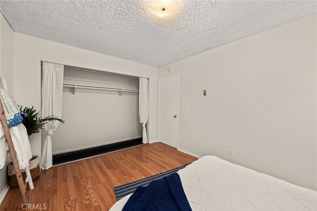 Avocado Manor (AVMR) - Residential