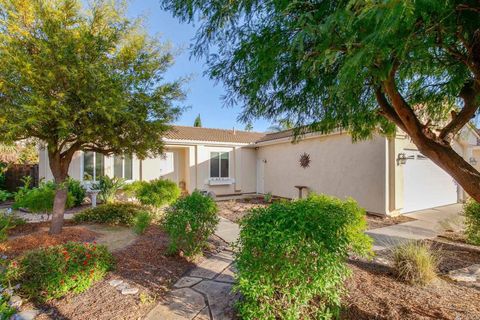 2132 Savona Court Vista CA 92084