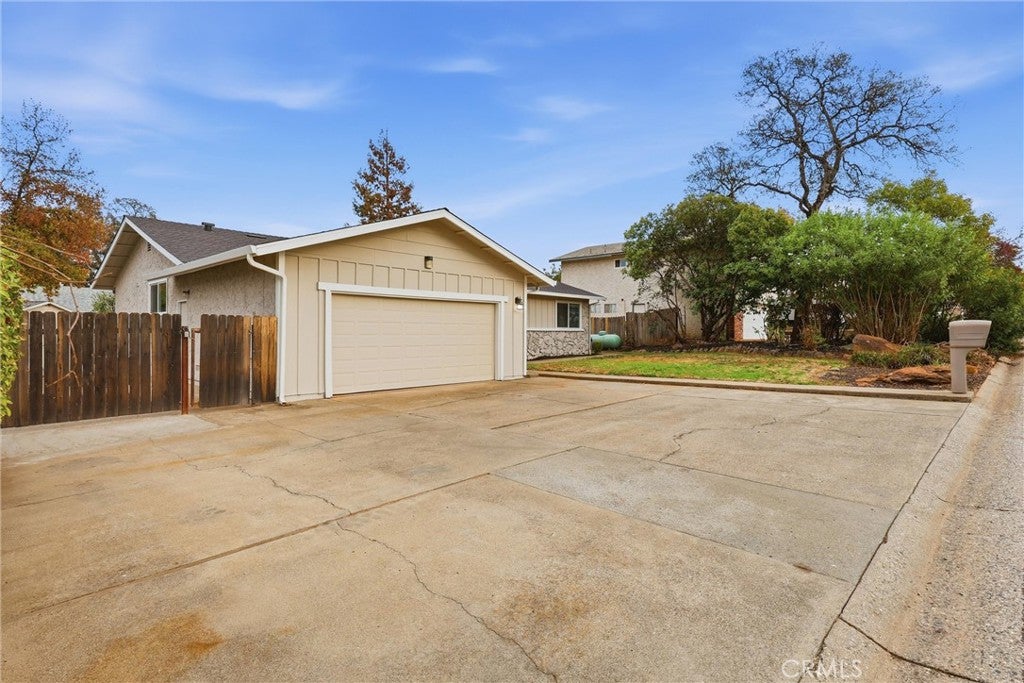 11 Sorrel Court