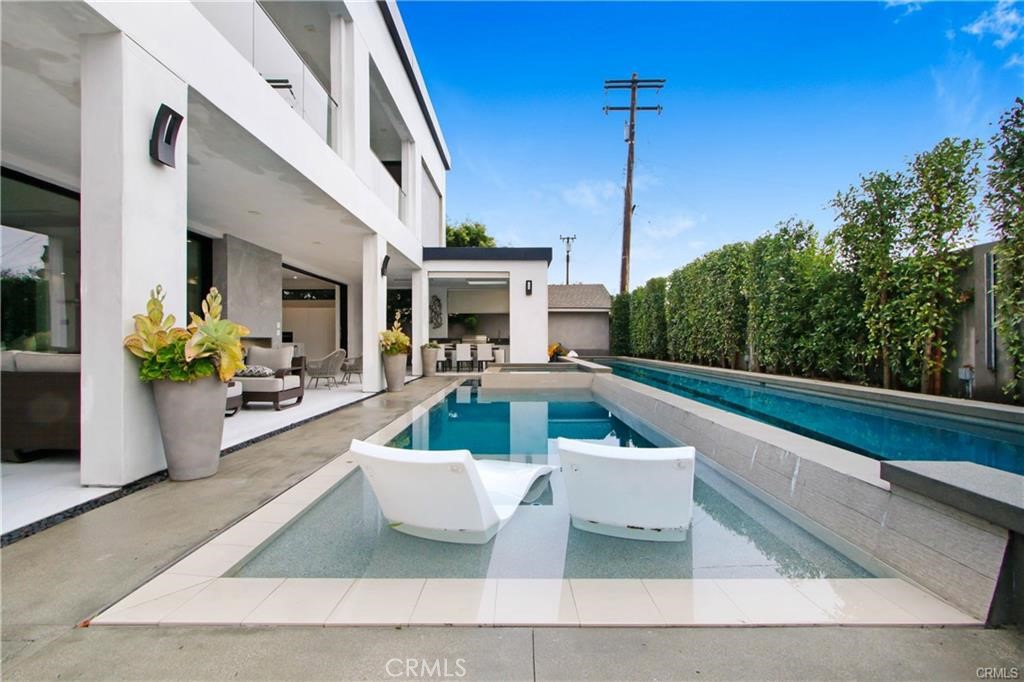2892 Walker Lee Drive