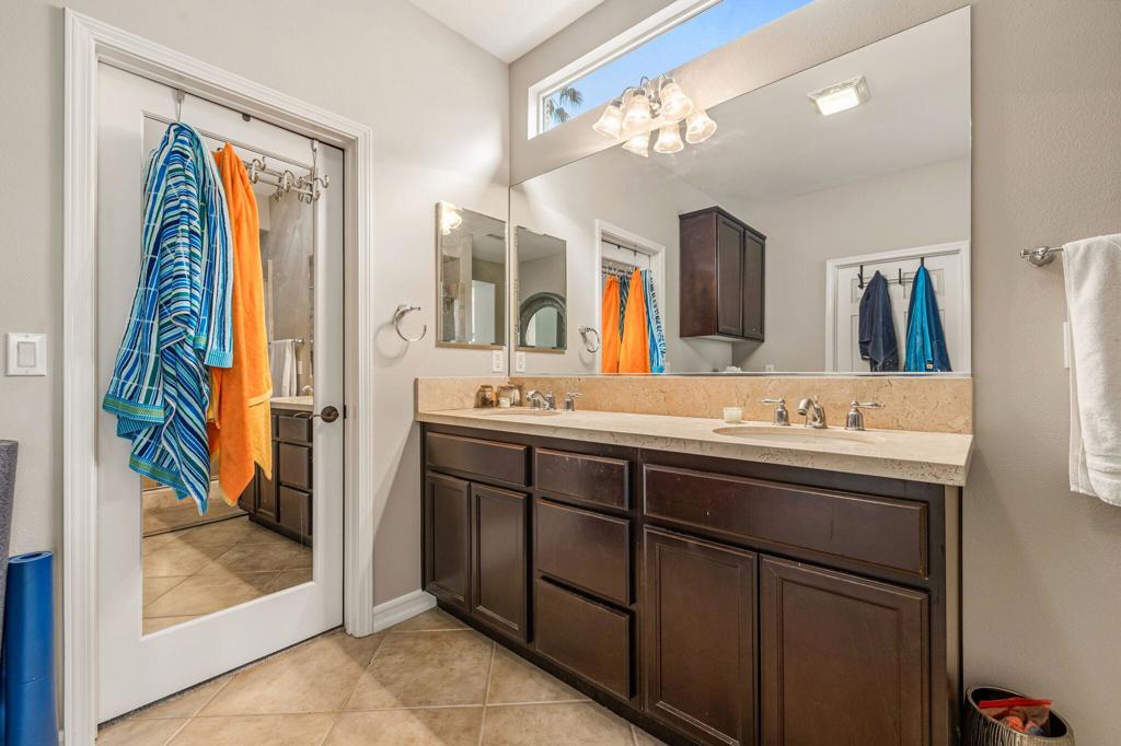 Trilogy - Residential Lease