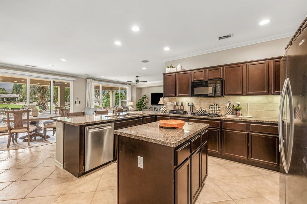 Trilogy - Residential Lease