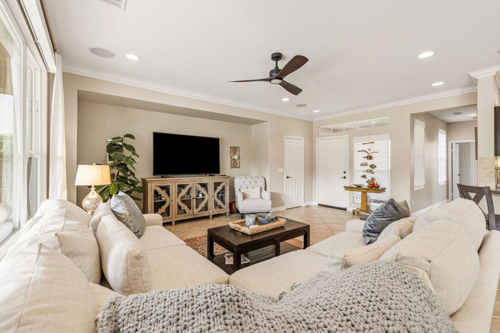 Trilogy - Residential Lease