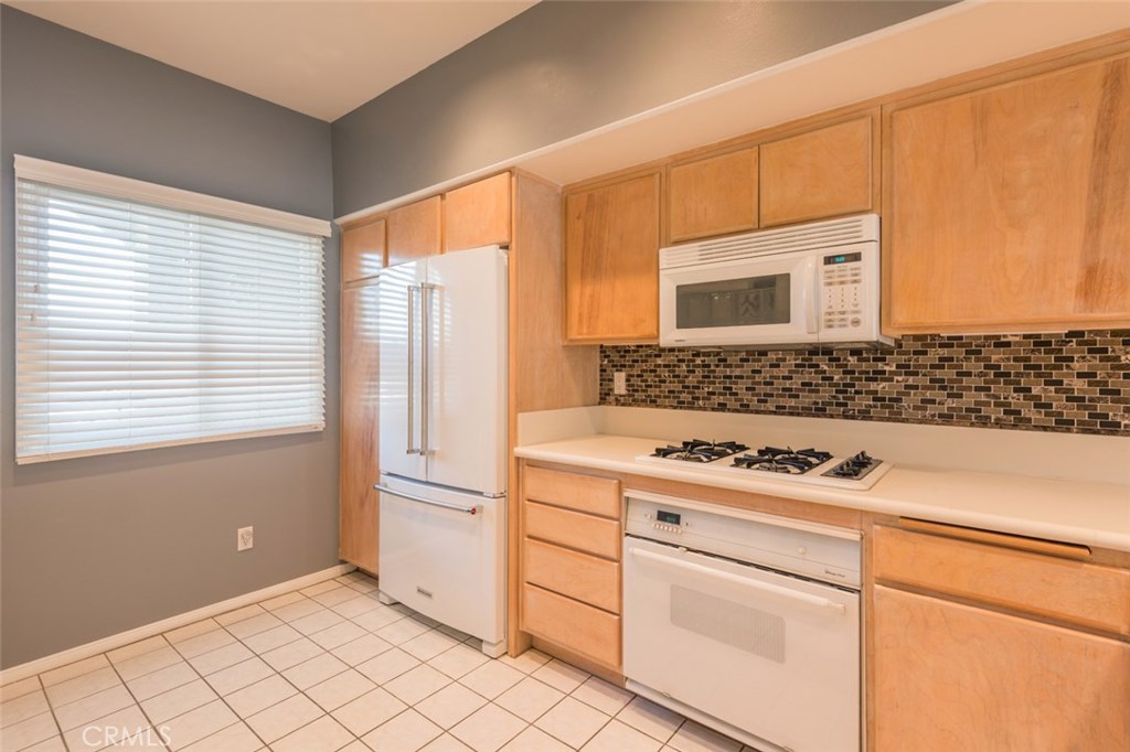 Pier Colony (PRCL) - Residential Lease