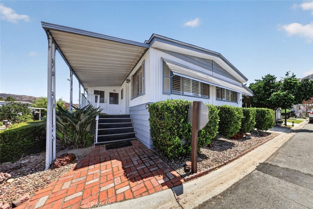 6480 Katherine Road 87