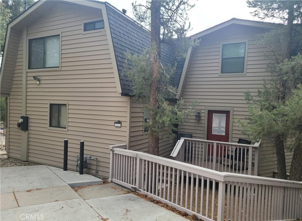 1101 Nana Avenue