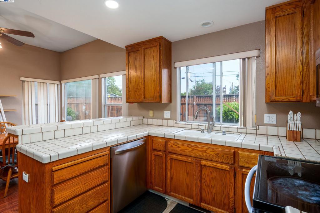 Not Listed - Residential