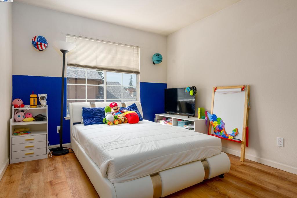 Not Listed - Residential