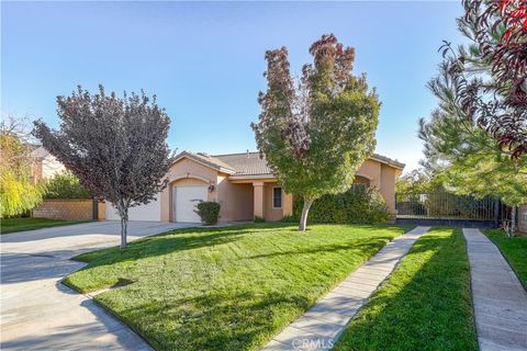 Photo of 2011 W Avenue J5, Lancaster, CA 93536 (MLS # SR25247124) Photo of 2011 W Avenue J5, Lancaster, CA 93536 (MLS # SR25247124)